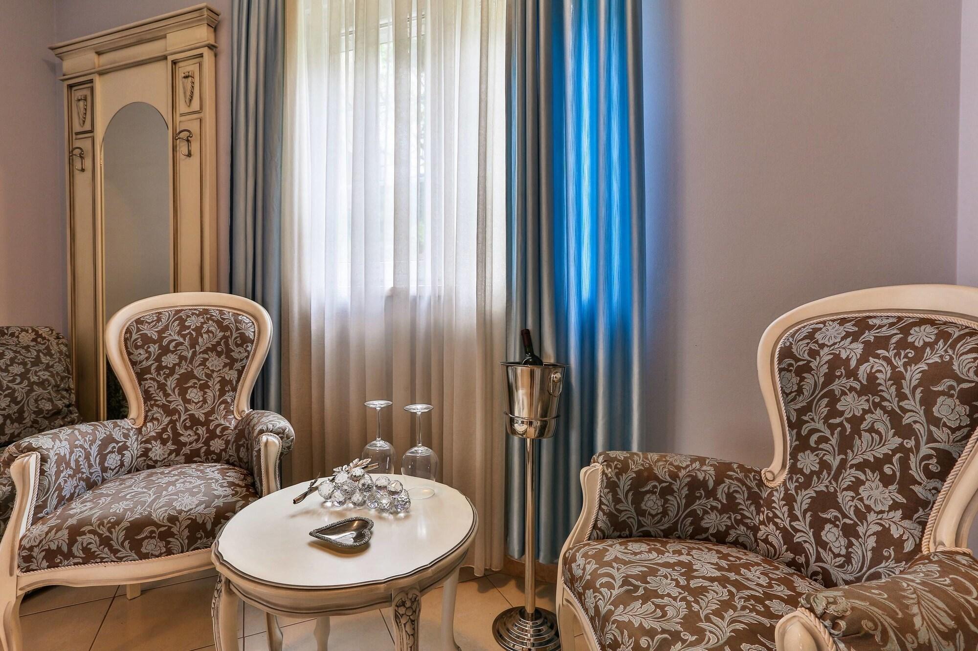 בודווה Villa Imperija Guesthouse מראה חיצוני תמונה